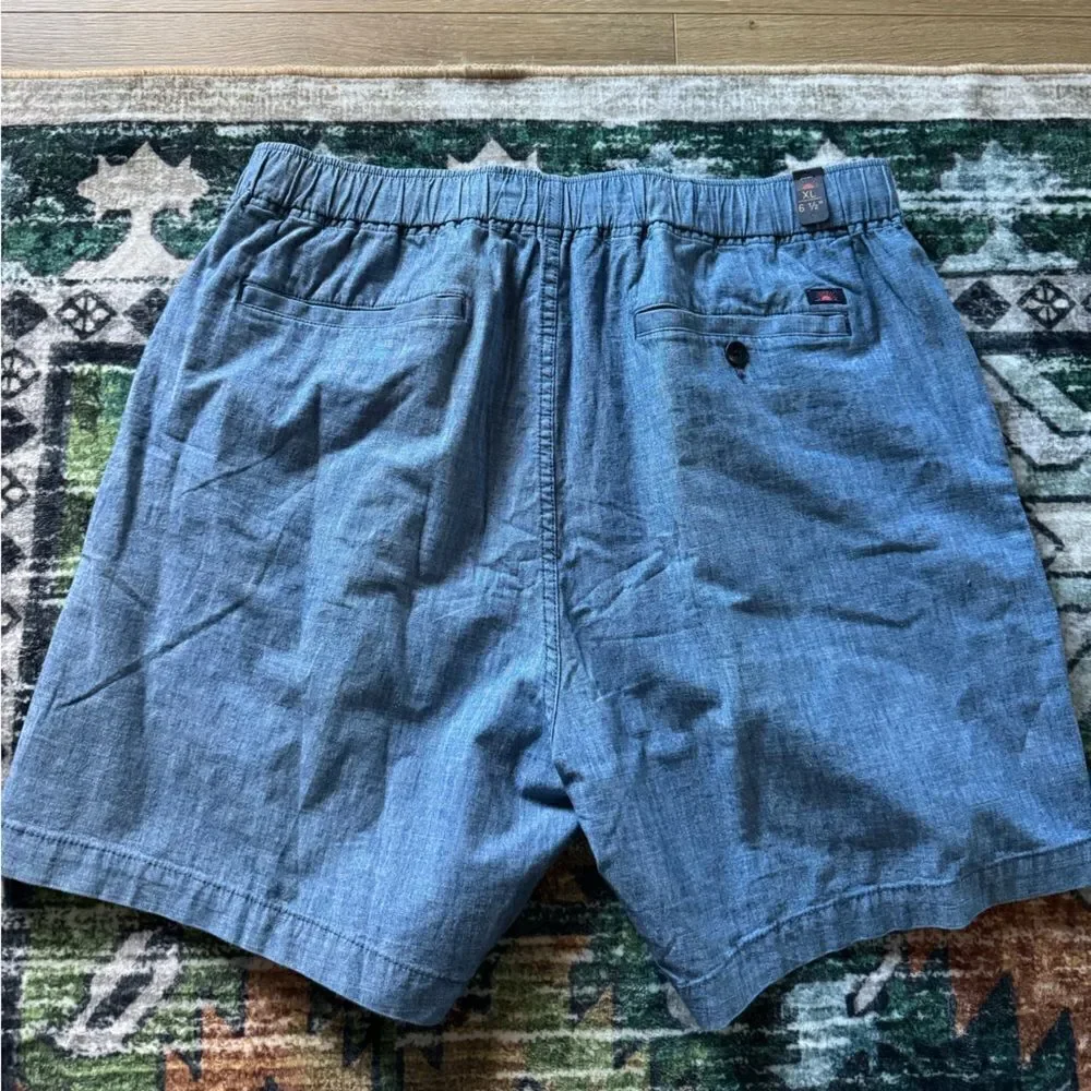 Faherty essential chambray shorts 6.5 rise NWT